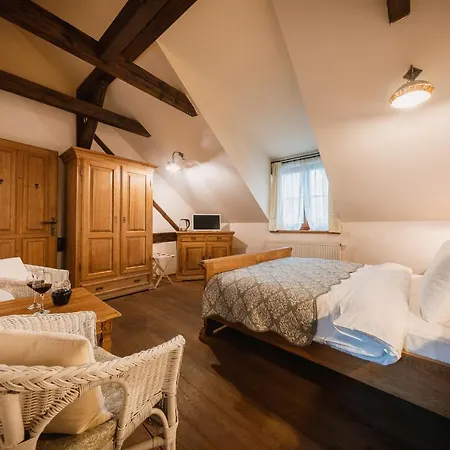 Kutna 3*